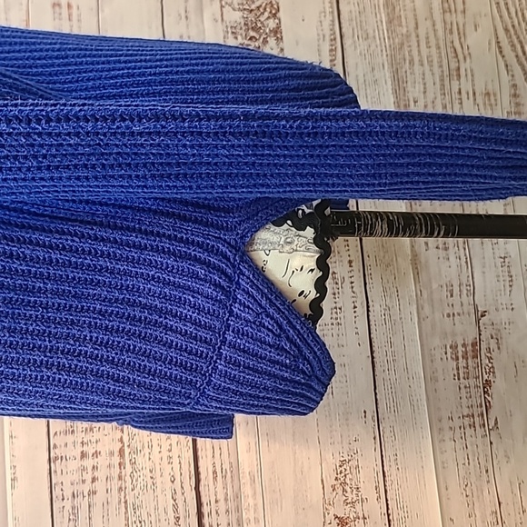 Simply Vera Verawang Chunky v neck sweater - Picture 6 of 9